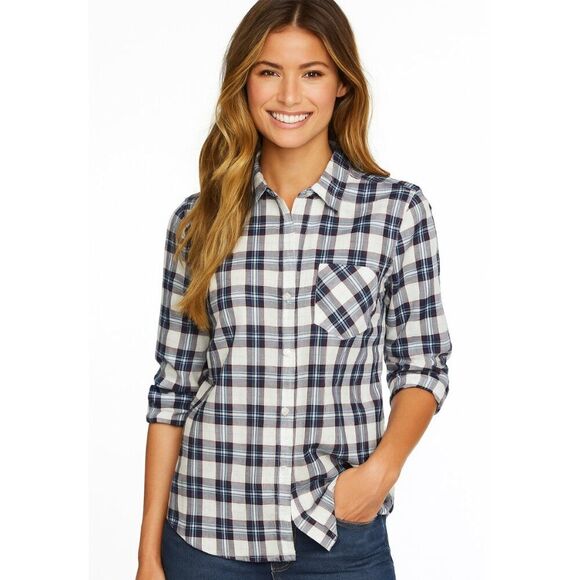 Untuckit Shirt 6 - Picture 1 of 8